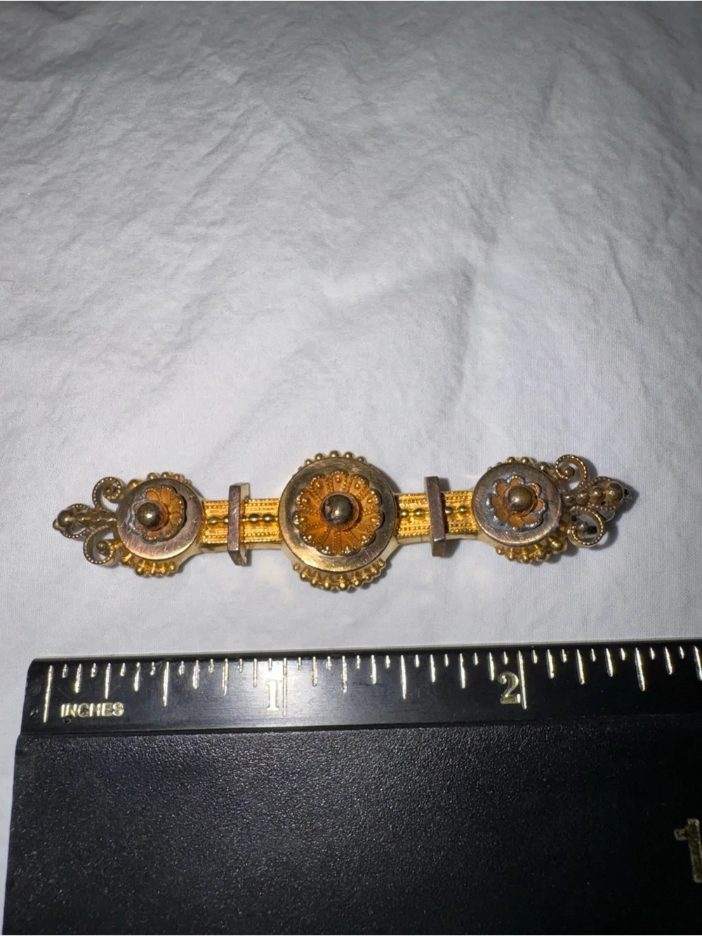 Fits all Criteria for (1837–1901) Victorian Gold-Tone Decorative Bar Brooch